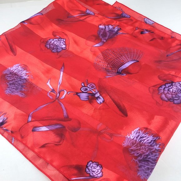 Red Hat Scarf Accessory - Picture 2 of 6